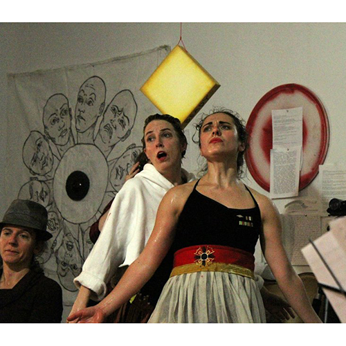 Photo by Robert Zott